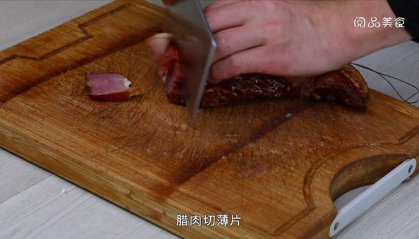 泡椒腊肉炒笋 泡椒腊肉炒笋的做法