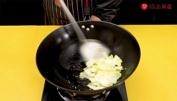 白菜木耳豆皮怎么做 如何做白菜木耳豆皮